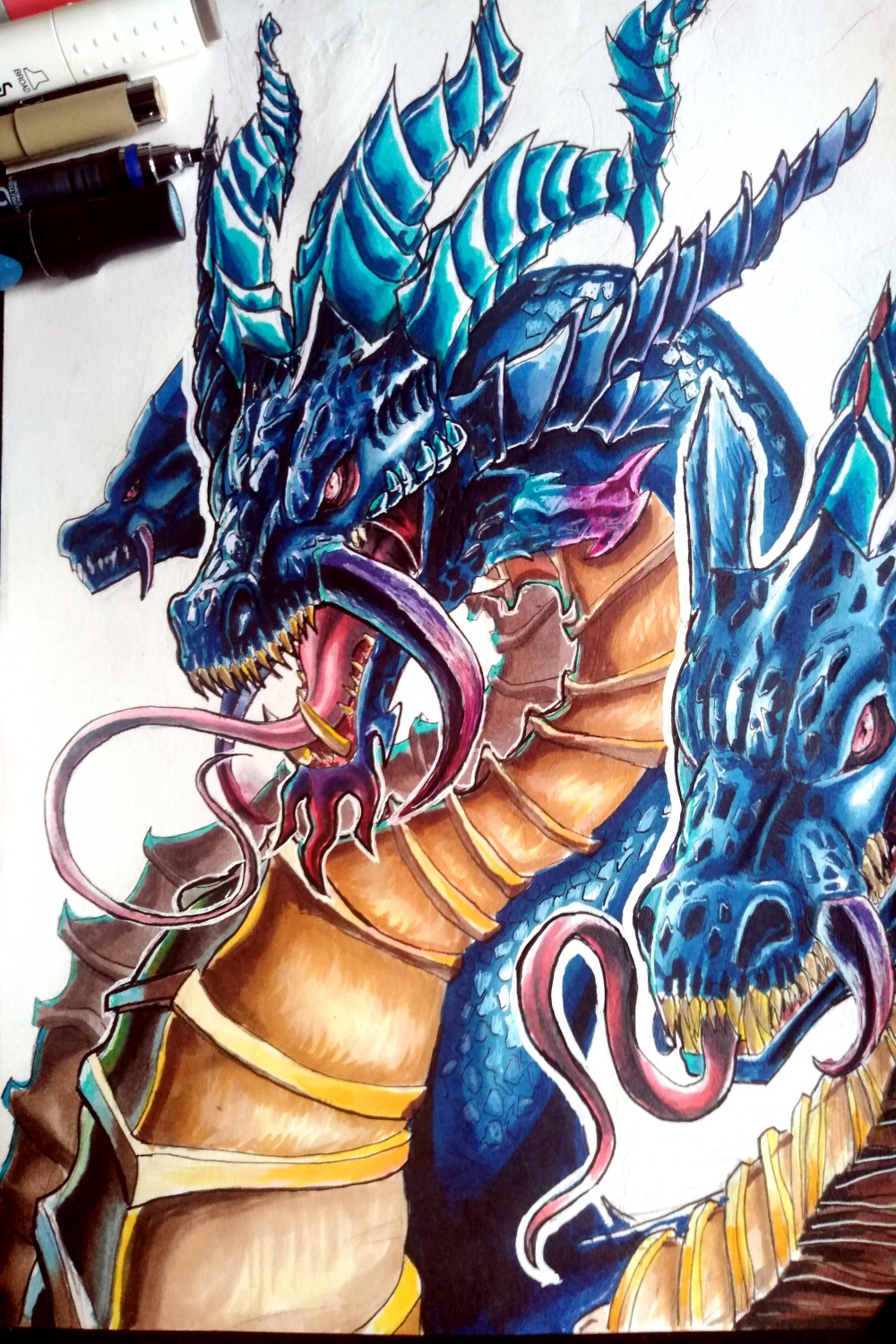 A detailed drawing of a three-headed dragon  Dragones, Dibujos