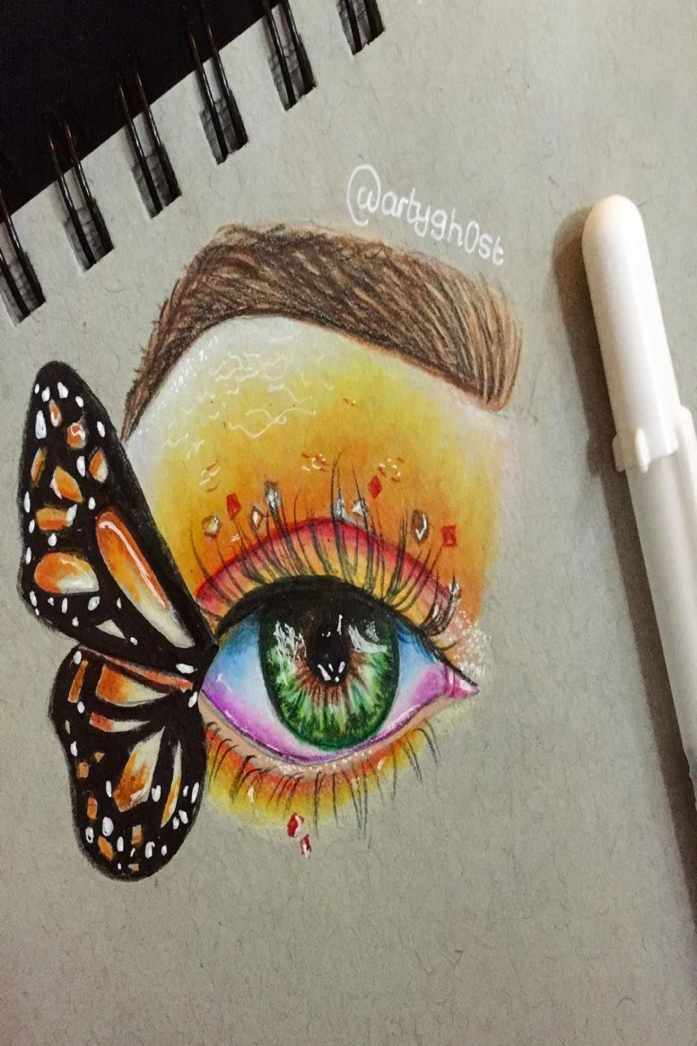 Butterfly eye🦋 hope you like this! Wdyt?💗  Eye drawing