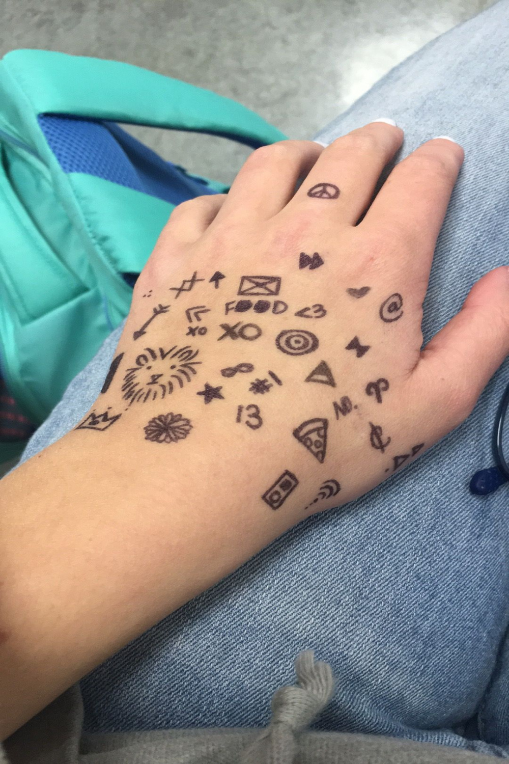 Drawing on my hand 💕  Hand doodles, Sharpie tattoos, Hand tattoos