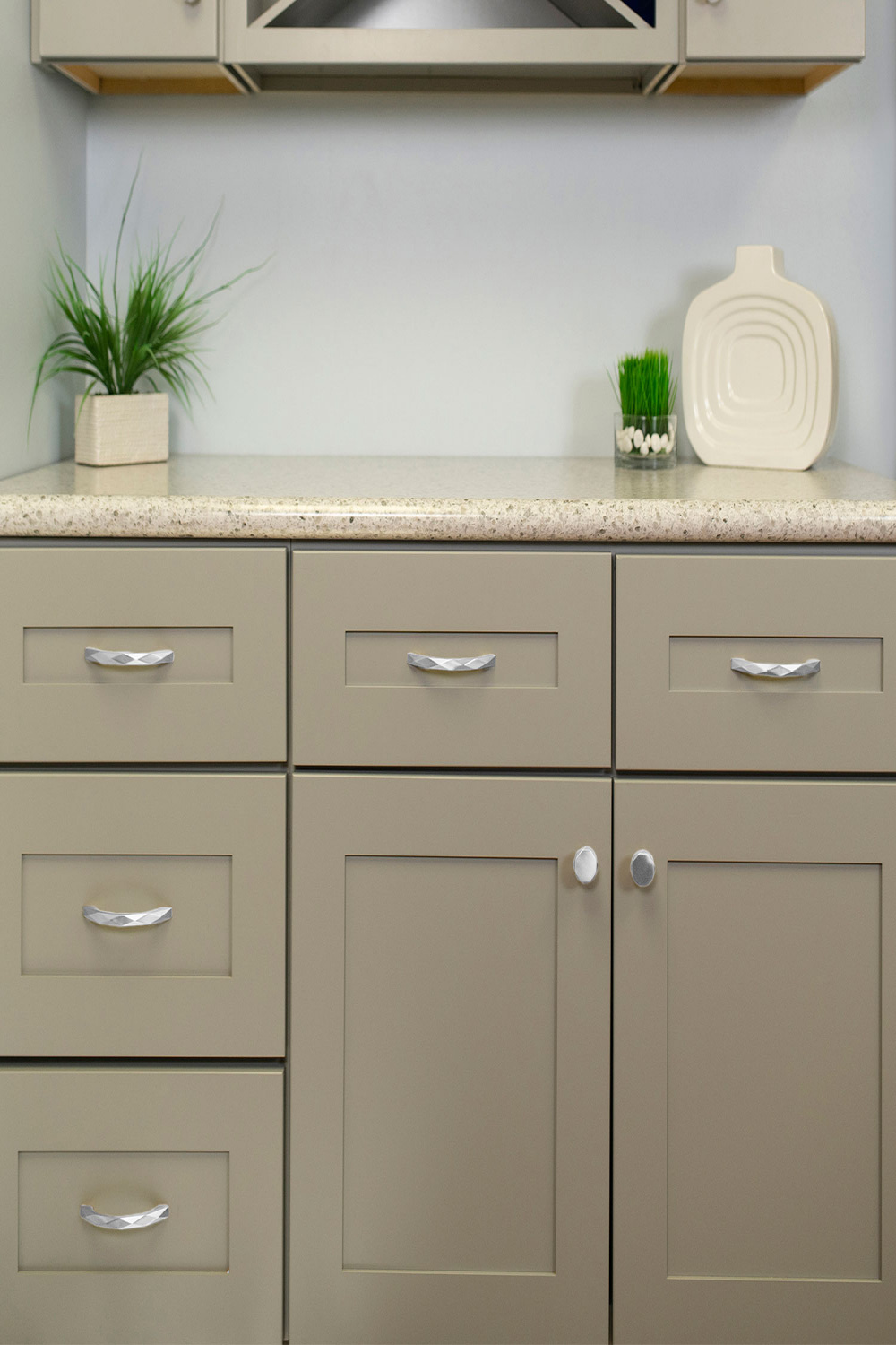 Kitchen Hardware Trends for  - The Knob Shop