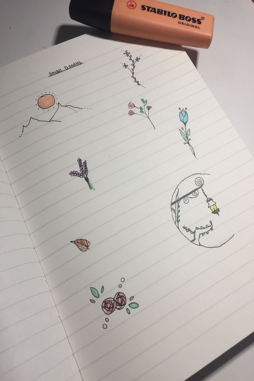 Small aesthetic doodles  Doodle art designs, Aesthetic drawing