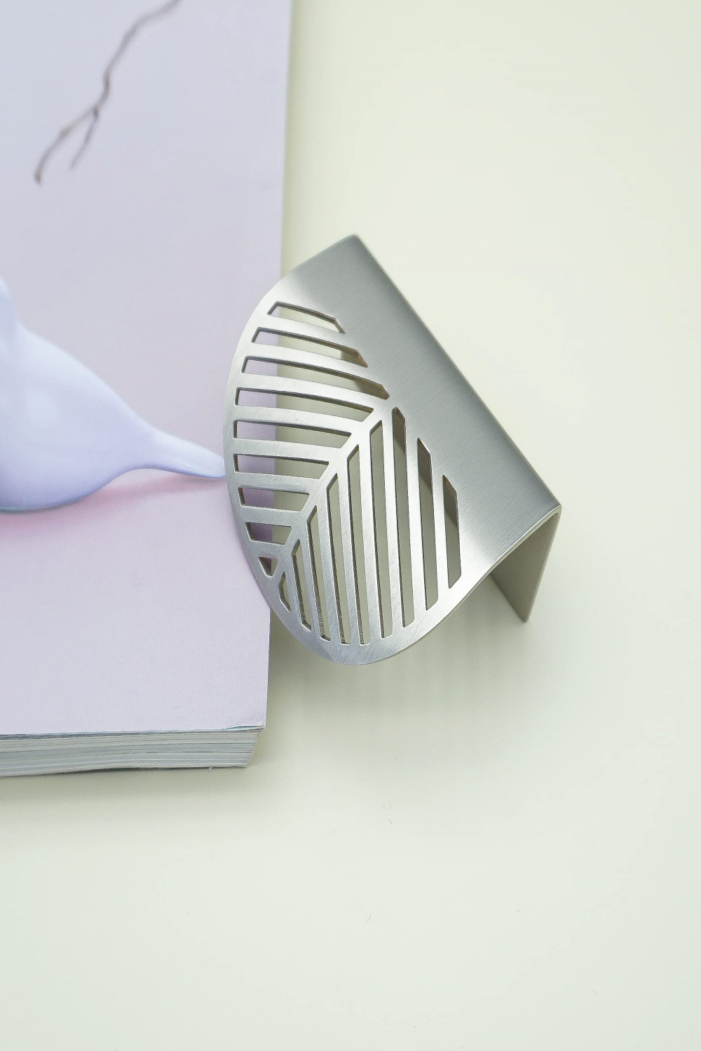 MFYS Brushed Nickel Drawer Pulls Knob Pulls Pack Unique Cabinet Pulls  Handle Dresser Knob Furniture Hardware (, Hollow Nickel Knob)