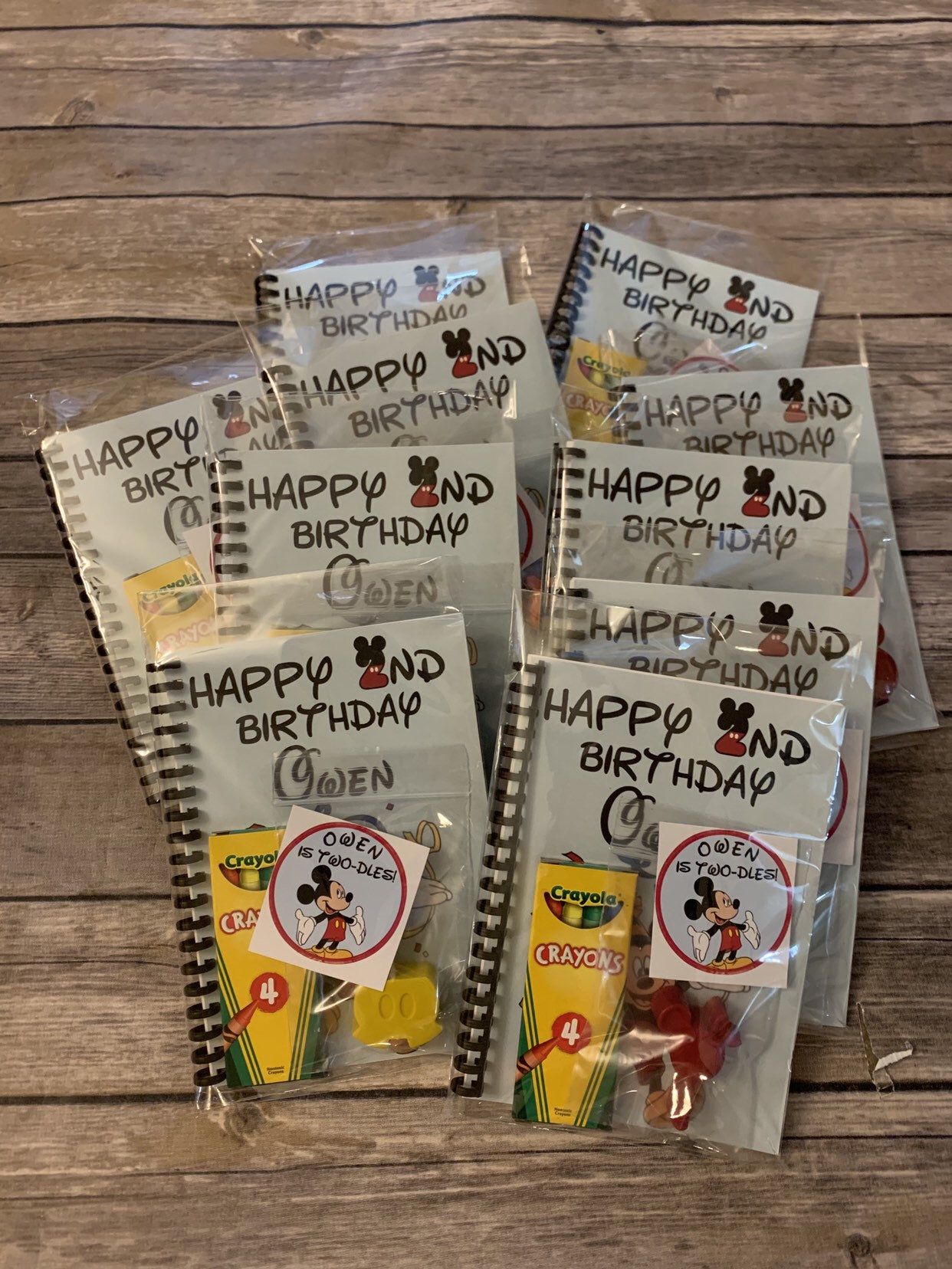 90 Coloring Book Party Favors 44