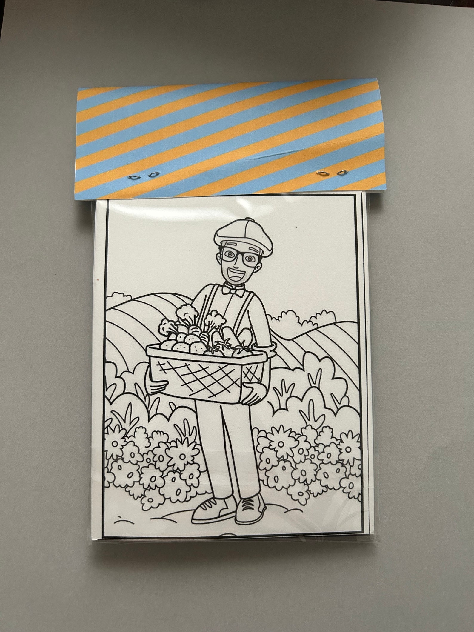 90 Coloring Book Party Favors 90